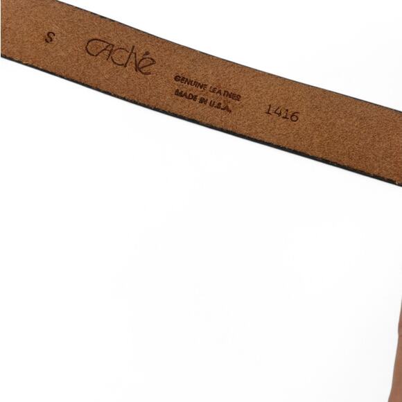 CACHE S American Flag METAL HEART Rhinestones Flag Buckle Leather Belt USA - Picture 4 of 5